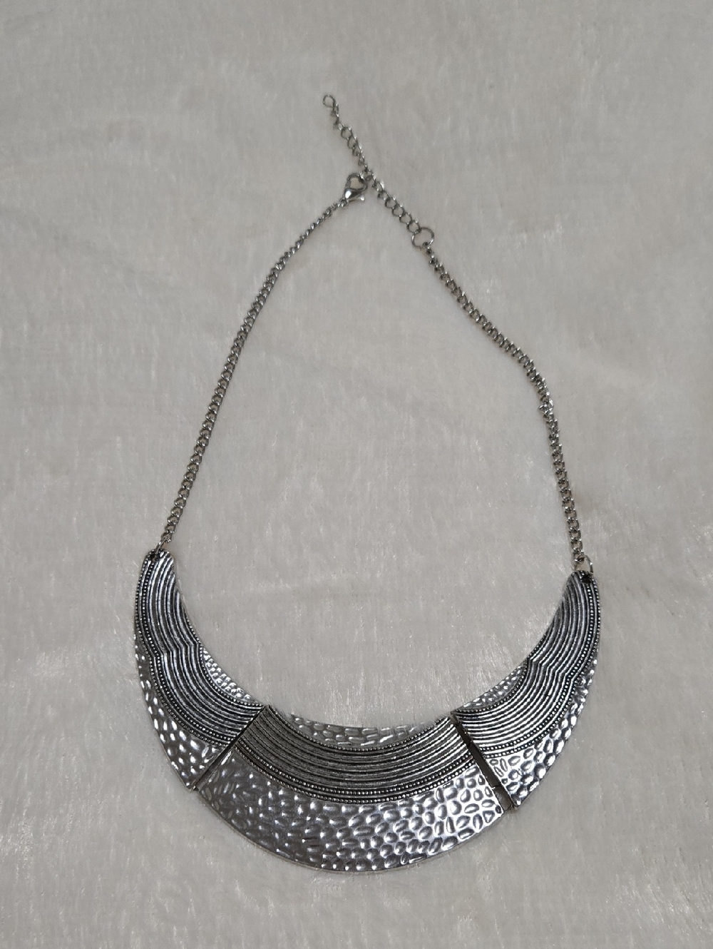 Hammered Silver Crescent Collar Necklace - Women Jewelry